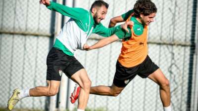 Bursaspor’da Kuşadasıspor hazırlıkları başladı