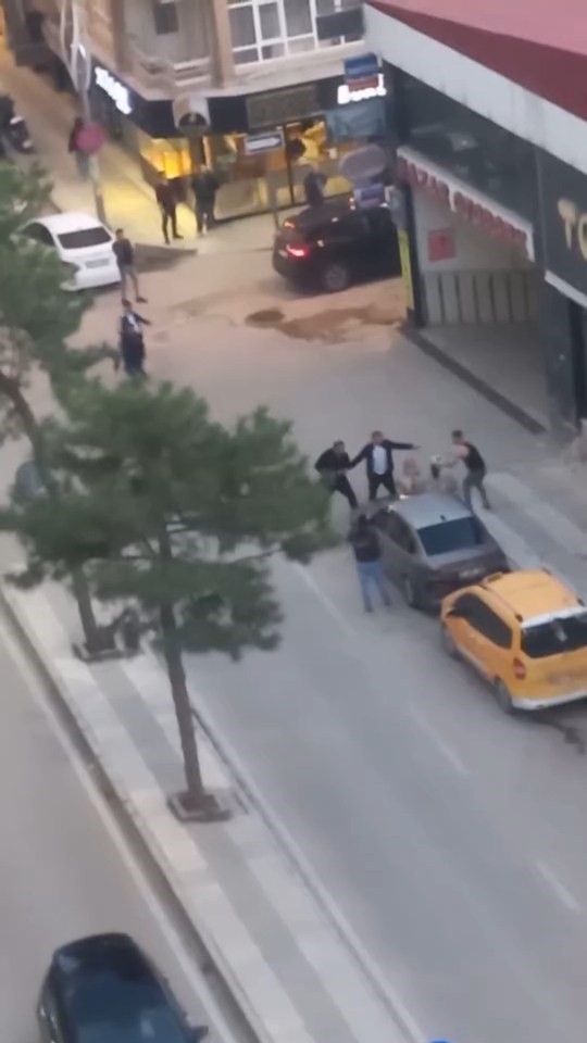 İftar vakti bıçaklı kavga