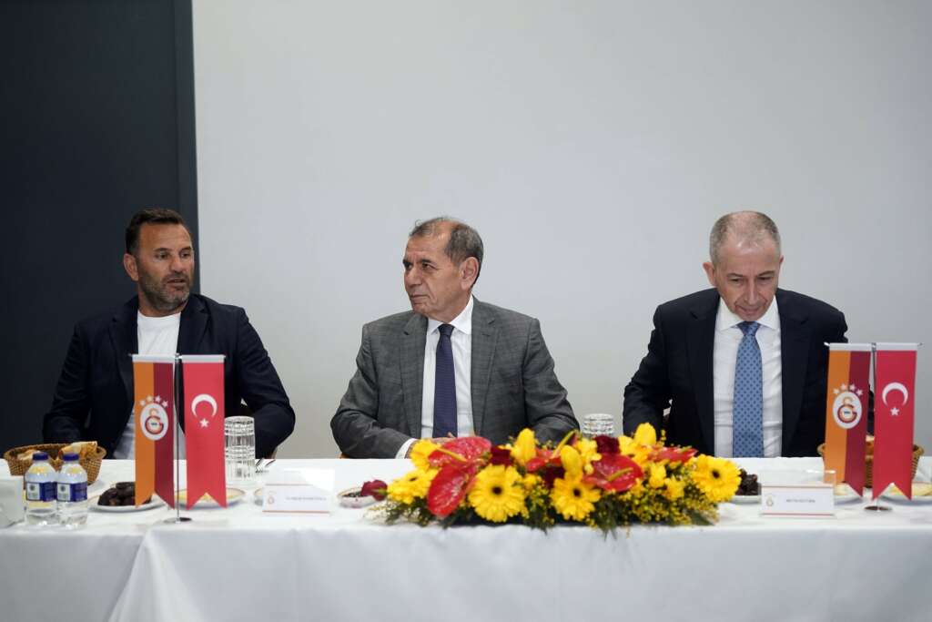 Dursun Özbek: “Galatasaray’a çok büyük finansal katkı verecek projeler yapıyoruz”
