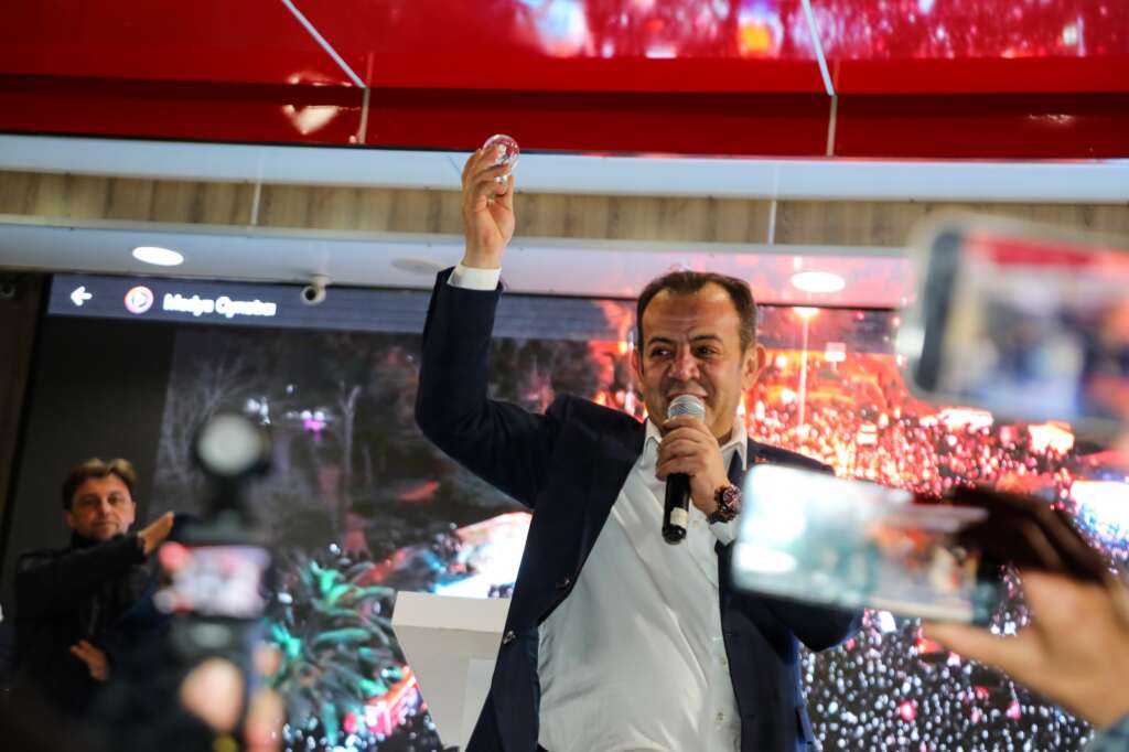 Tanju Özcan: “Dava arkadaşımızı da hiçbir zaman yalnız bırakmayız”