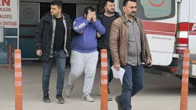 Bursa’da 11 kişiyi 2 milyon lira dolandıran şahıs kıskıvrak yakalandı
