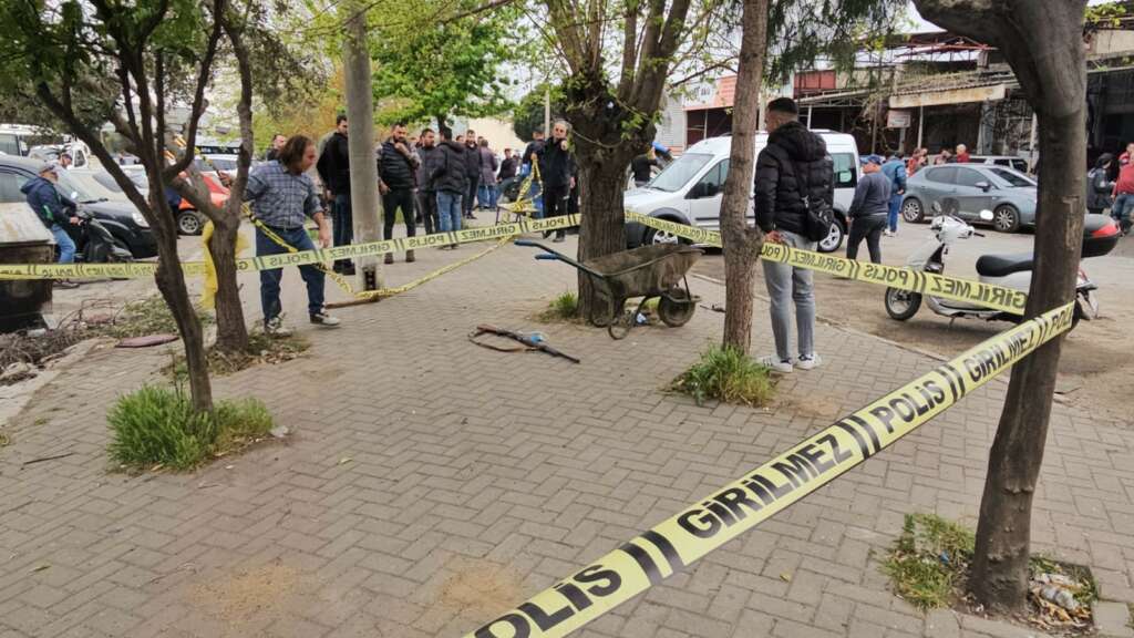 3 yıl önce oğlunu öldüren kardeşini silahla vurdu