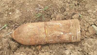 Çanakkale’de mezarlık kazısında bulunan patlamamış top mermisi imha edildi