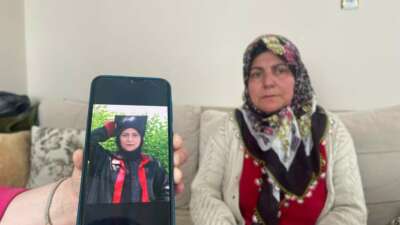 “Okula gidiyorum” deyip evden çıkan ve arkadaşıyla kayıplara karışan 14 yaşındaki kızdan haber alınamıyor