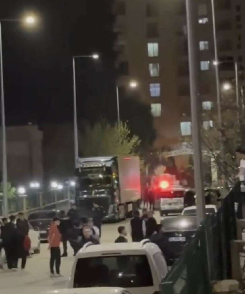 İki grup arasında silahlı kavga: 1 ölü, 6 yaralı