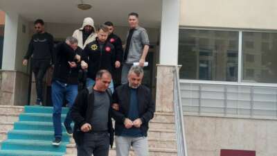 Poliklinikte usulsüz yeşil/kırmızı reçeteli ilaç yazanlara operasyon