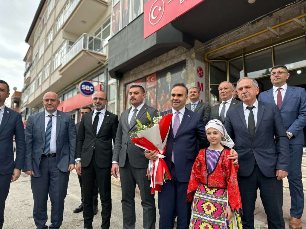 Sanayi ve Teknoloji Bakanı Kacır: “Türkiye, küresel pazarın yüzde 68’ini kontrol ediyor”