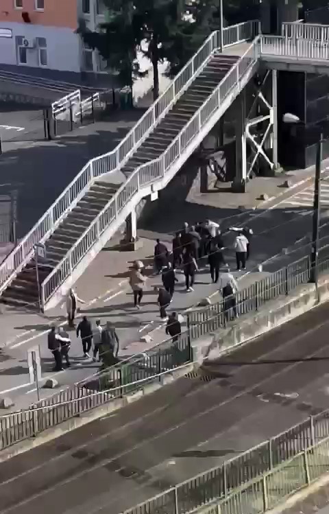İstanbul’da husumetli iki grup arasında kavga: 7 yaralı
