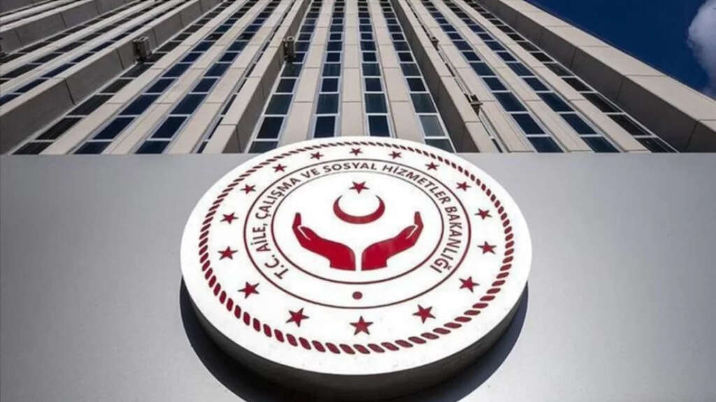 İaşe servisi kurulmayan gemi adamlarına ödenecek iaşe bedelini 325 TL’ye yükseldi İaşe servisi kurulmayan gemi adamlarına ödenecek iaşe bedelini 325 TL’ye yükseldi