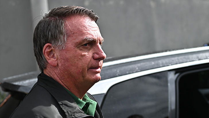 Brezilya’nın eski Devlet Başkanı Bolsonaro, darbe girişimi suçlamasıyla yargılanacak