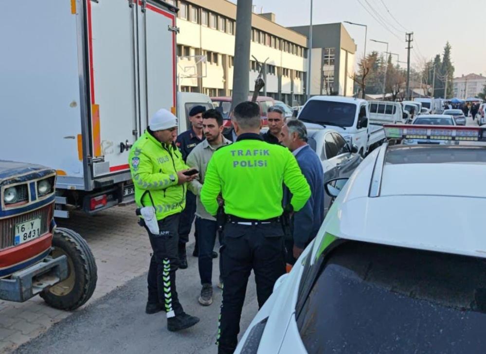 Bursa’da yürekler ağza geldi: Eşini tabancayla kovaladı!