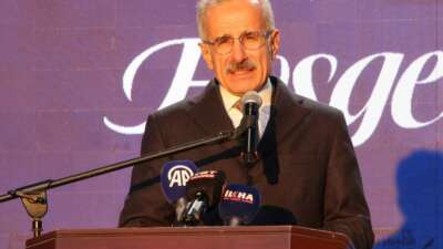 Bakan Uraloğlu: Yaptıkları yolsuzlukların hesabını vermek yerine, ‘demokrasi elden gidiyor’ diyorlar