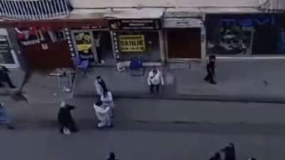 Bursa’da pide fiyatını fazla buldu, fırıncılarla kavga etti!