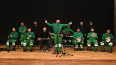Bursa’da temizlik işçileri kurdukları orkestra ile konser verecek