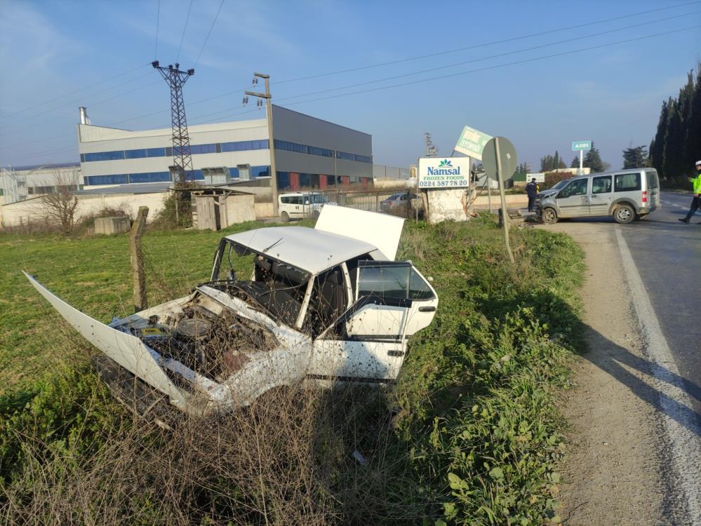 Bursa’da can pazarı gibi kaza