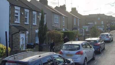 FETÖ’cülerin şirketlerinin adresi Londra