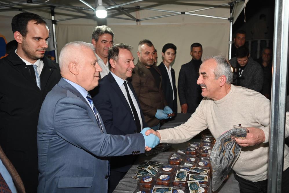 Başkan Bozbey: Büyükşehir Belediyesi her zaman yanınızda
