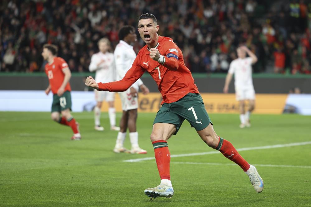 Ronaldo, Uluslar Ligi’nde turladı!
