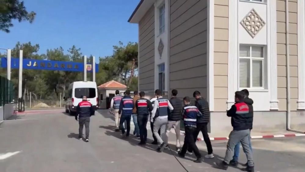 Adana’da “Evde Sabun Paketleme” ilanıyla dolandırıcılık: 5 tutuklama
