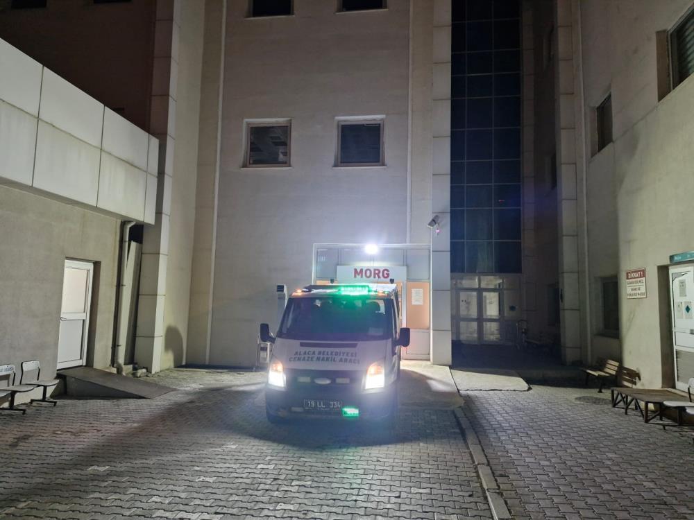 Kendisinden haber alınamayan yaşlı kadın evinde ölü bulundu Kendisinden haber alınamayan yaşlı kadın evinde ölü bulundu