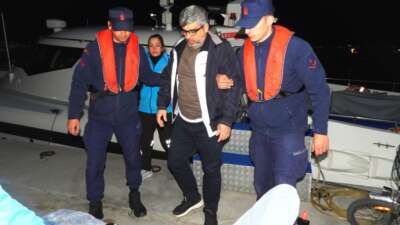 Çanakkale Boğazı’nda ticari gemi kaptanının kalp krizi şüphesiyle tıbbi tahliyesi gerçekleştirildi