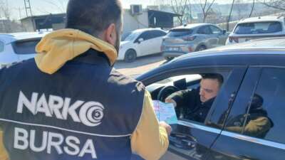 Bursa’da vatandaşlara ‘Narko Nokta’ ve ‘Narkolog’ eğitimi