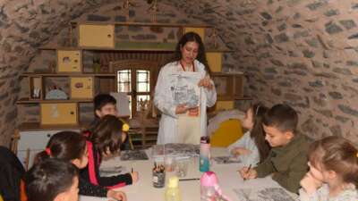 Molla Yegân’da ders zili çaldı