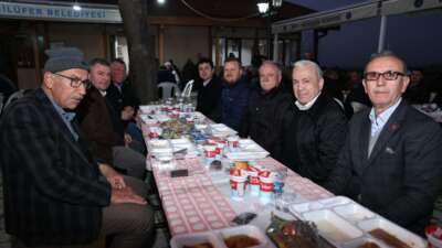 Başkan Şadi Özdemir iftara katıldı