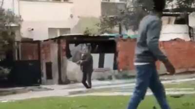 Husumetli iki aile arasında sokak ortasında kavga: 1 yaralı, 14 gözaltı
