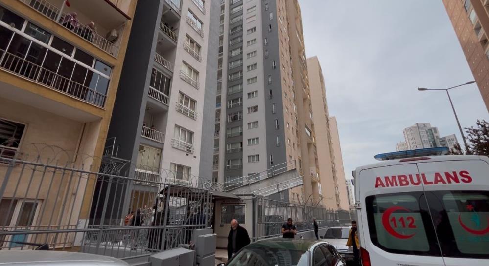 Bursa’da korku doldu anlar: İşçi metrelerce yükseklikten düştü!