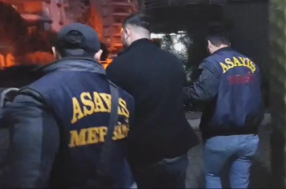 Mersin’de operasyon: 78 aranan şahıs yakalandı Mersin’de operasyon: 78 aranan şahıs yakalandı