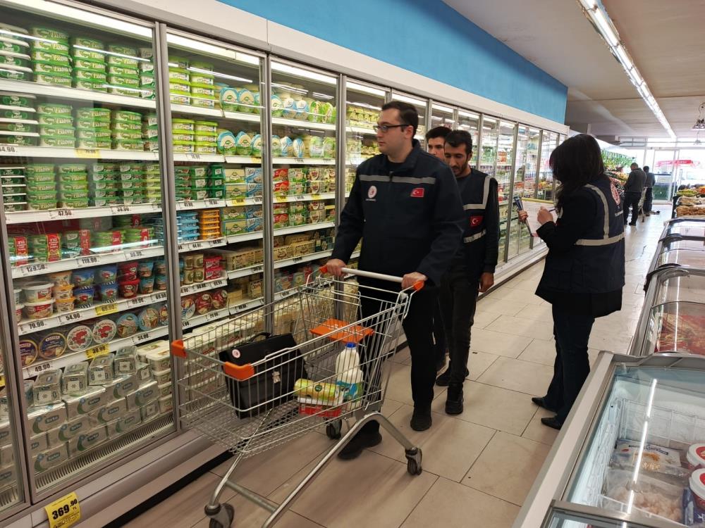 Bursa’da bayram öncesi denetim: 4 milyon liraya yakın ceza kesildi
