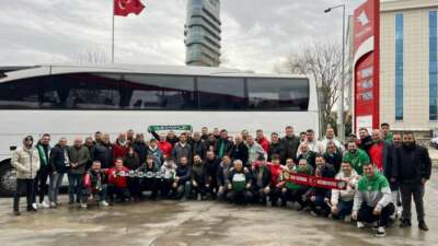 Bursasporlular milli takımın yanında!