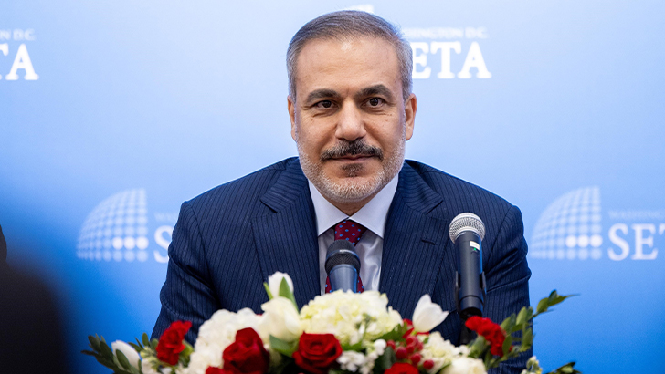 Dışişleri Bakanı Fidan, SETA Yuvarlak Masa Toplantısına katıldı Dışişleri Bakanı Fidan, SETA Yuvarlak Masa Toplantısına katıldı