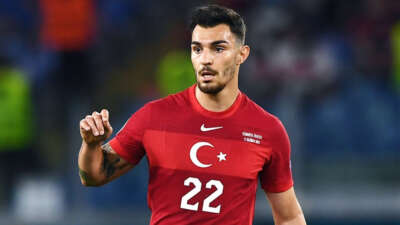 Kaan Ayhan sakatlandı