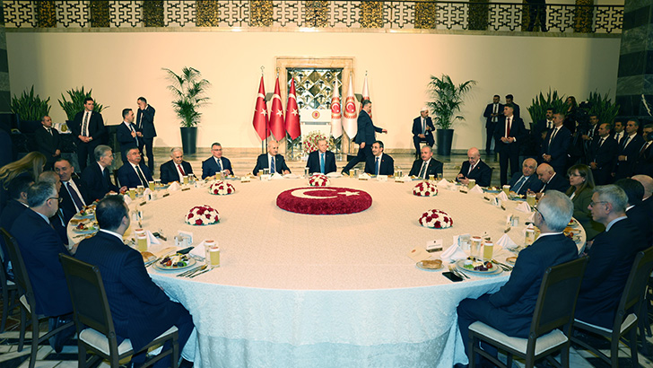 Cumhurbaşkanı Erdoğan’dan siyasi partilere, milletvekillerine çağrı: “Türkiye düşmanlarını bir kez daha hüsrana uğratalım”