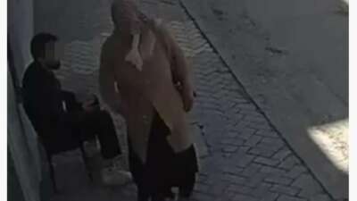 Para isteyen dilenci umduğunu bulamayınca beddua etti