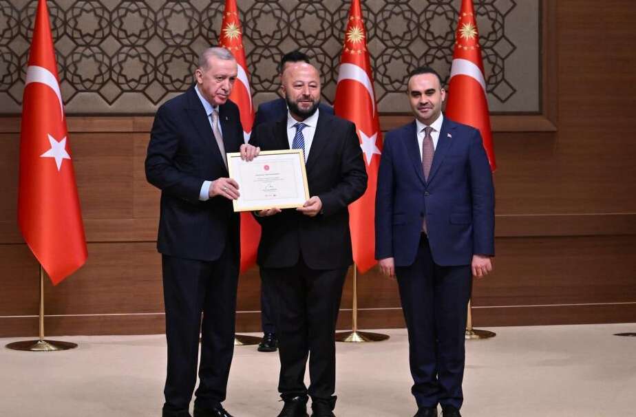 Cumhurbaşkanı Erdoğan’dan CW Solar Cell’e ödül