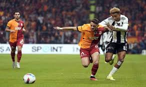 Trendyol Süper Lig: Beşiktaş: 1 – Galatasaray: 1 (İlk yarı)