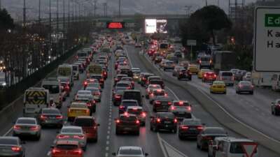 İstanbul’da bayram tatilinde trafik yoğunluğu yüzde 80’e ulaştı