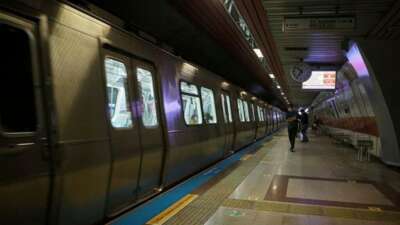 Kapalı metro durakları açıldı!