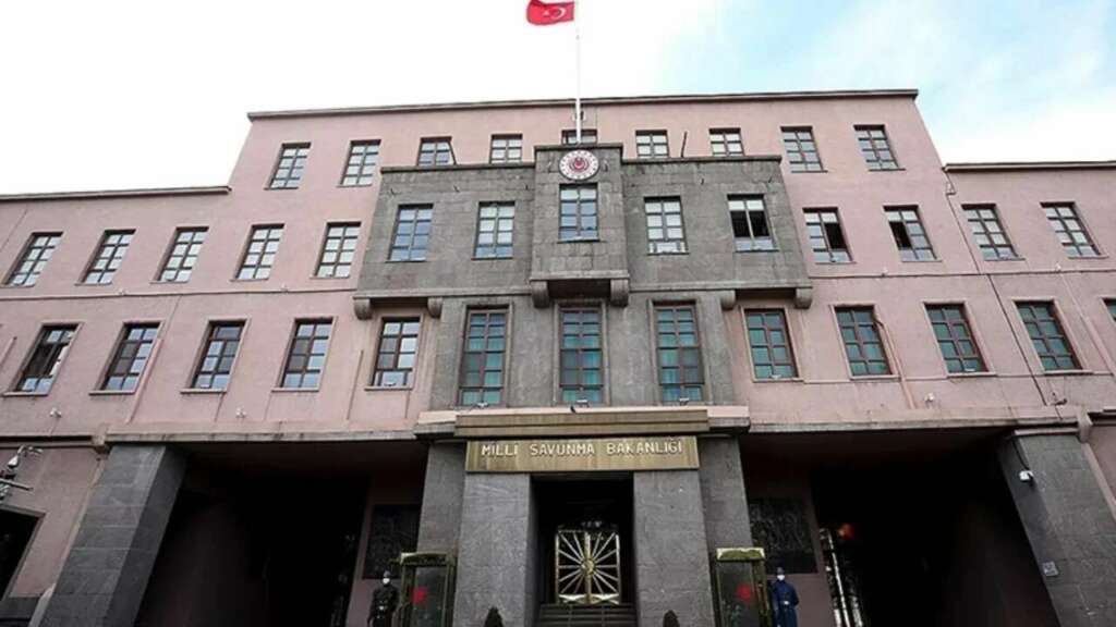 MSB’den Yunan askerlerinin küstah sloganlarıyla ilgili açıklama!