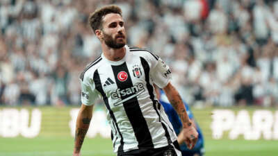 Beşiktaş’a derbi öncesi Rafa Silva şoku