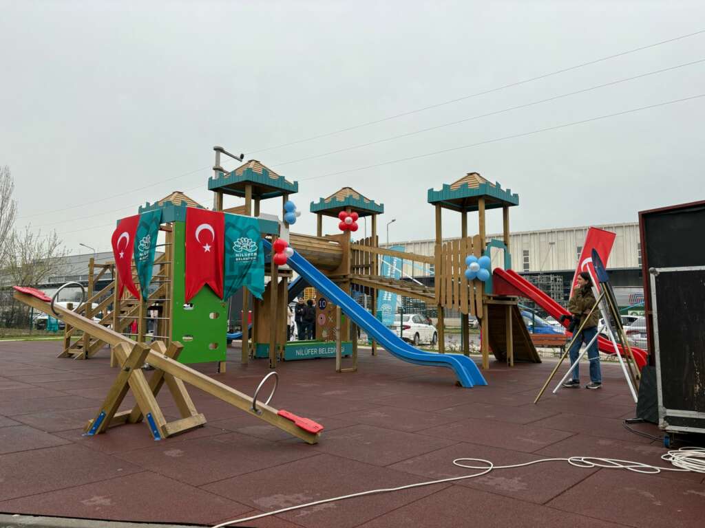 Nilüfer Belediyesi, Işıktepe’de park ve taksi durağı açtı