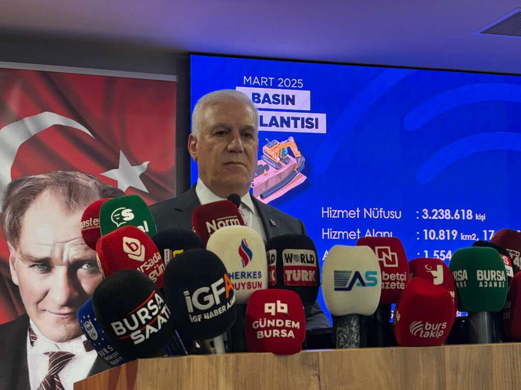 Başkan Bozbey: 12 kişi kapalı otelde neden kalıyor?