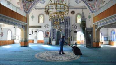 Bursa’da camilere ramazan temizliği