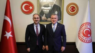 Türkiye Kayak Federasyonu Başkanlığı’na Prof. Dr. Süleyman Şahin atandı