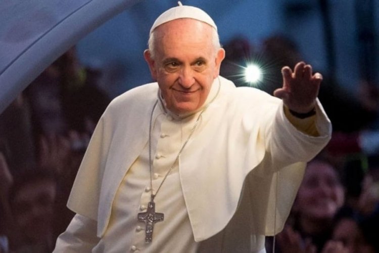 Papa’nın sonunu 500 yıl önce bildi: Yerine geçecek ismi işaret etti