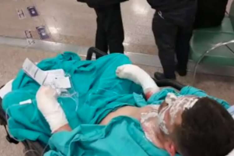 Yaktığı ateşe tiner döken genç ağır yaralandı Yaktığı ateşe tiner döken genç ağır yaralandı