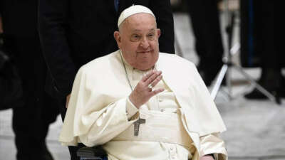Papa Francis, son yolculuğuna uğurlanıyor